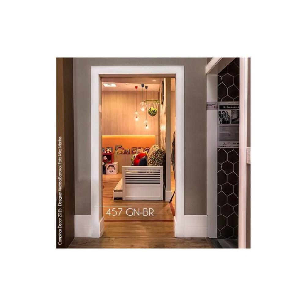 Guarnicao-Lisa-para-Portas-de-Poliestireno-7cm-240-m-Santa-Luzia