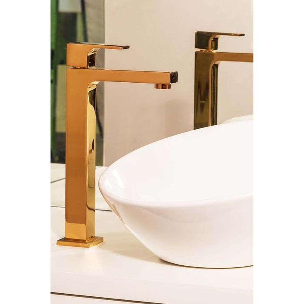 -torneira-de-mesa-para-lavatorio-bica-alta-gold-matte-unic-ambientada-deca-600163