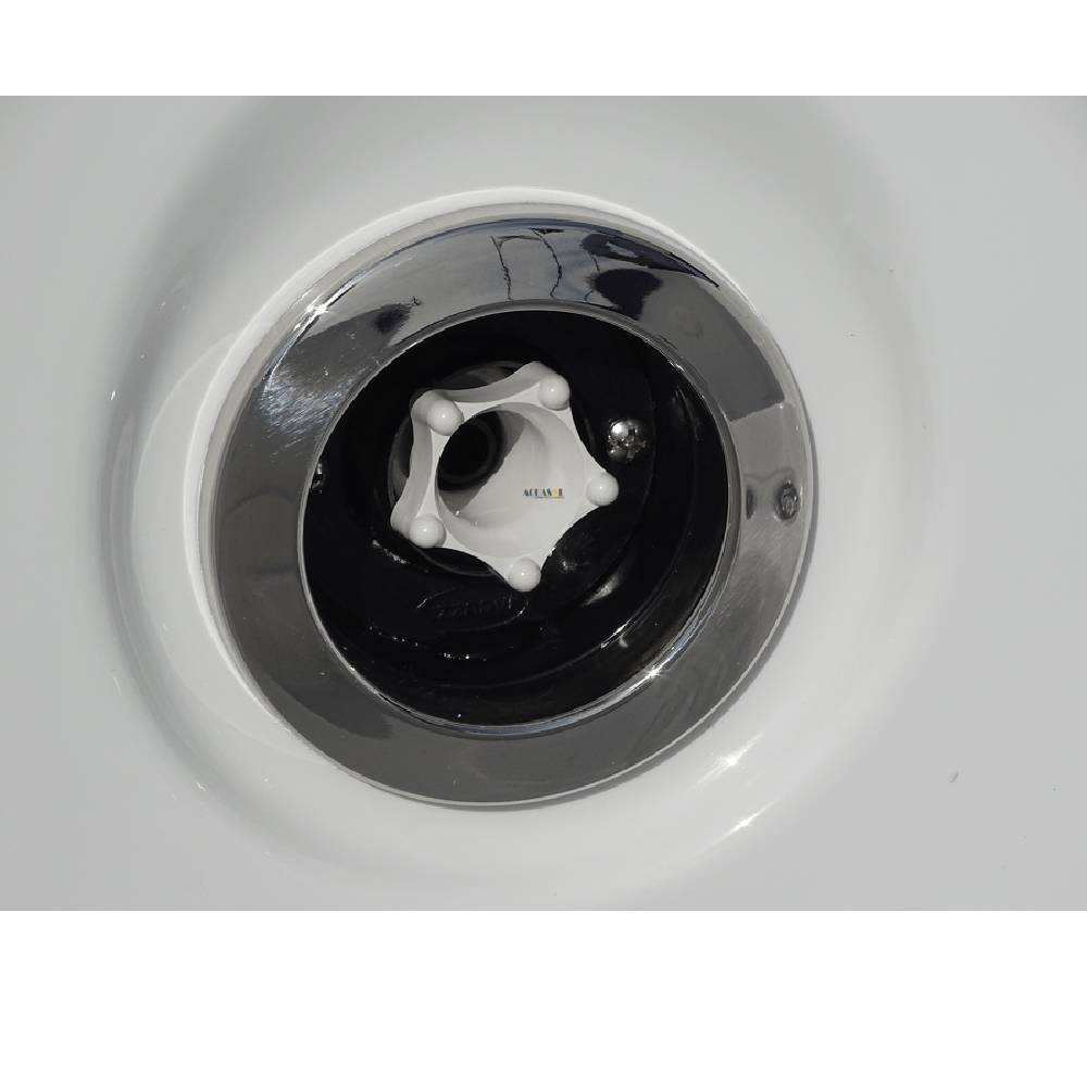 Spa-Jacuzzi--214x214x93cm--Meridian-Quality--3-.jpg
